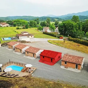 https://chalet-des-illes-prat-bonrepaux-09160-6.midi-pyreneeshotels.com