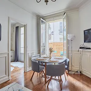 Tour Eiffel By Prestige Apartamento