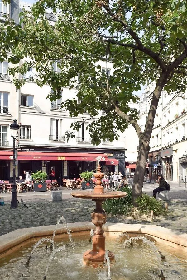 Quartier D'Emily In Paris Apartment